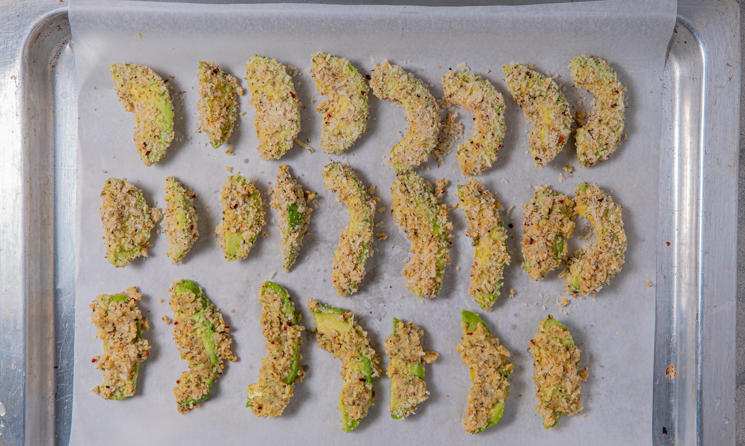 baked avocado in process 08